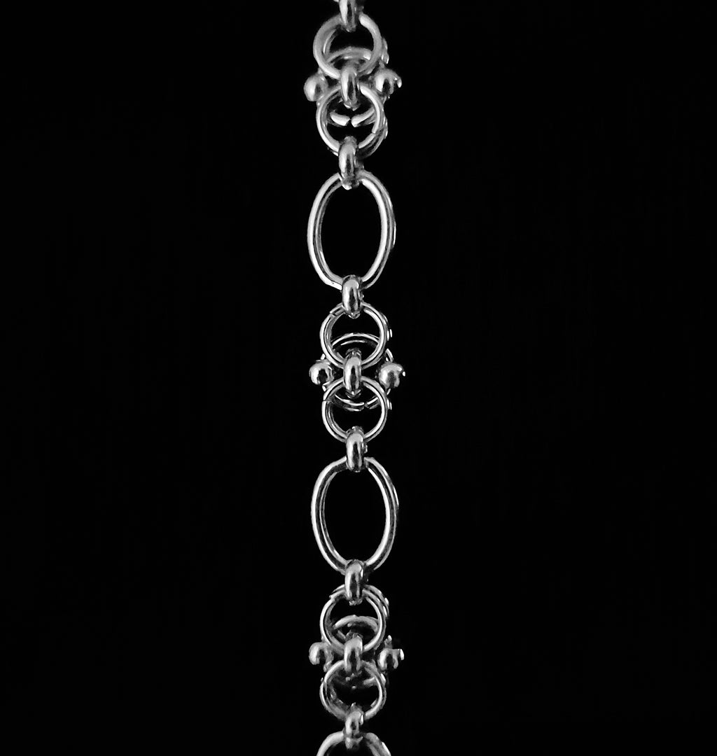 COMITISSA - Ornate Chainmaille Bracelet