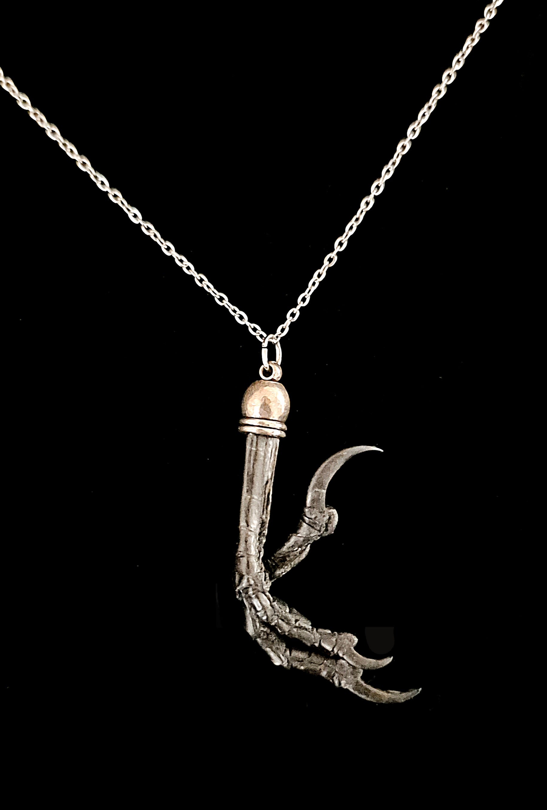 DOLOREM - Magpie Claw Necklace
