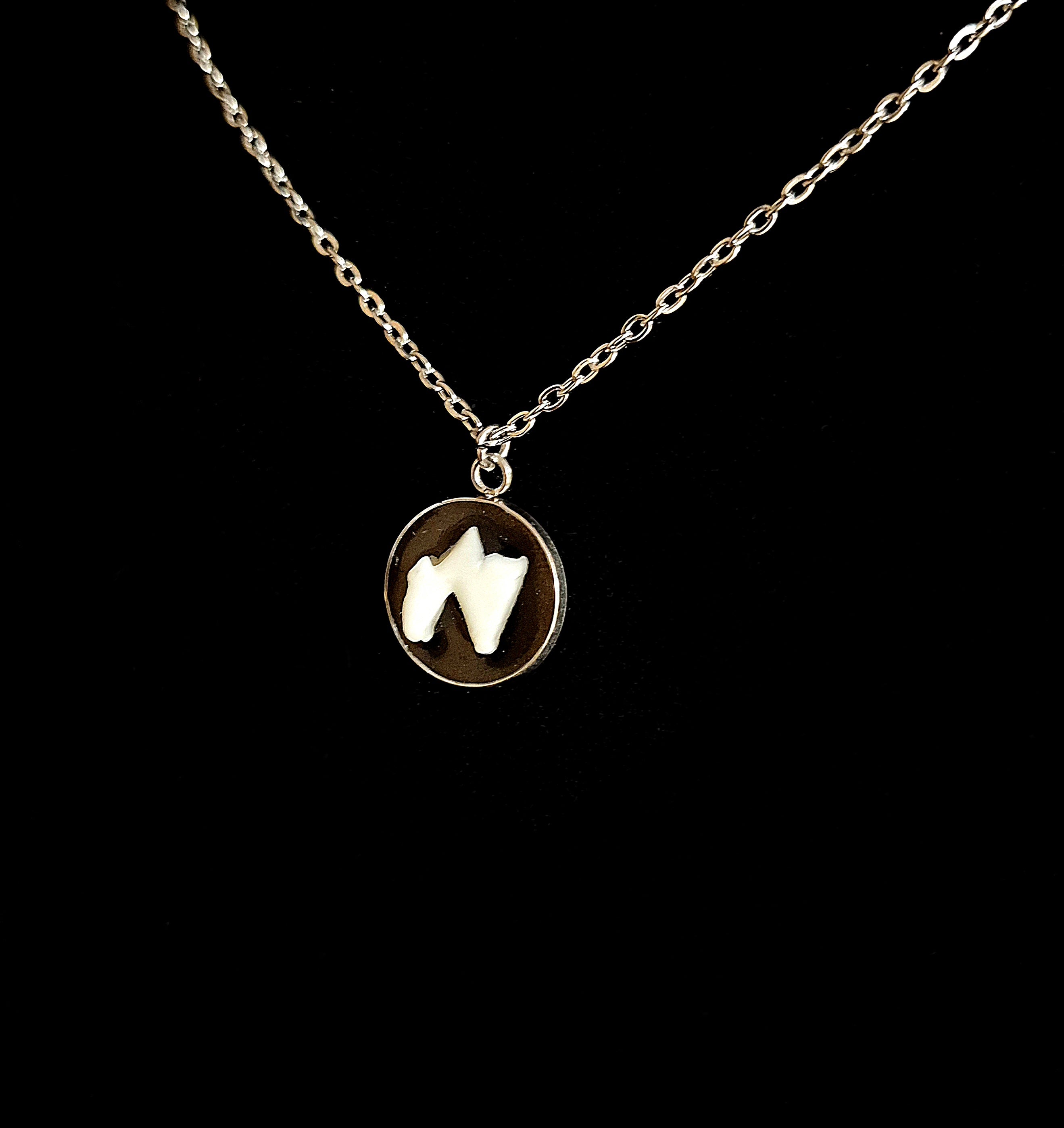 CATTUS - Cat Tooth Necklace