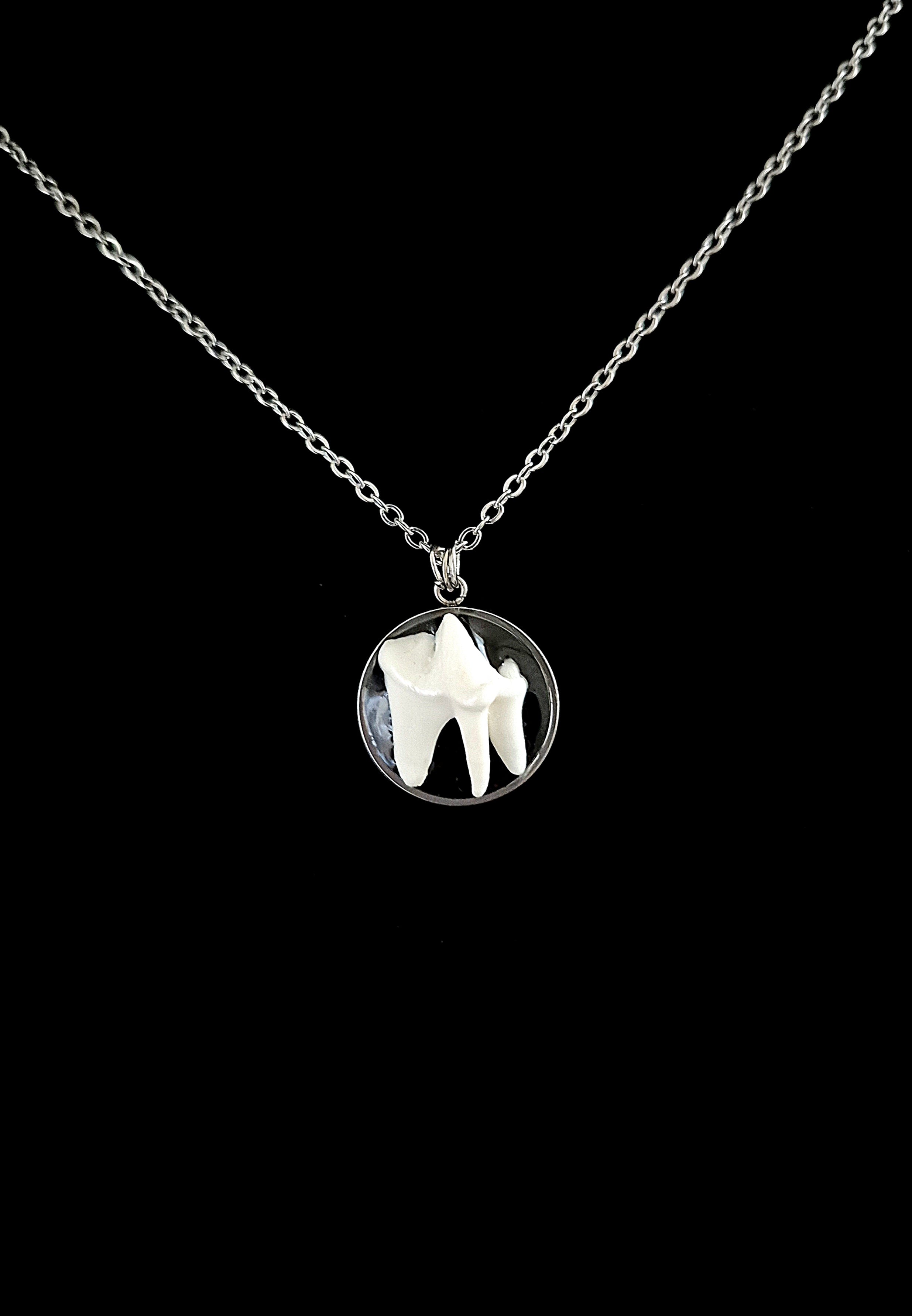 VULPIS - Fox Tooth Necklace